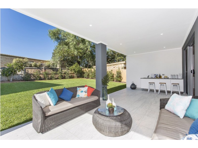 13 Fitzsimmons Avenue, Lane Cove NSW 2066