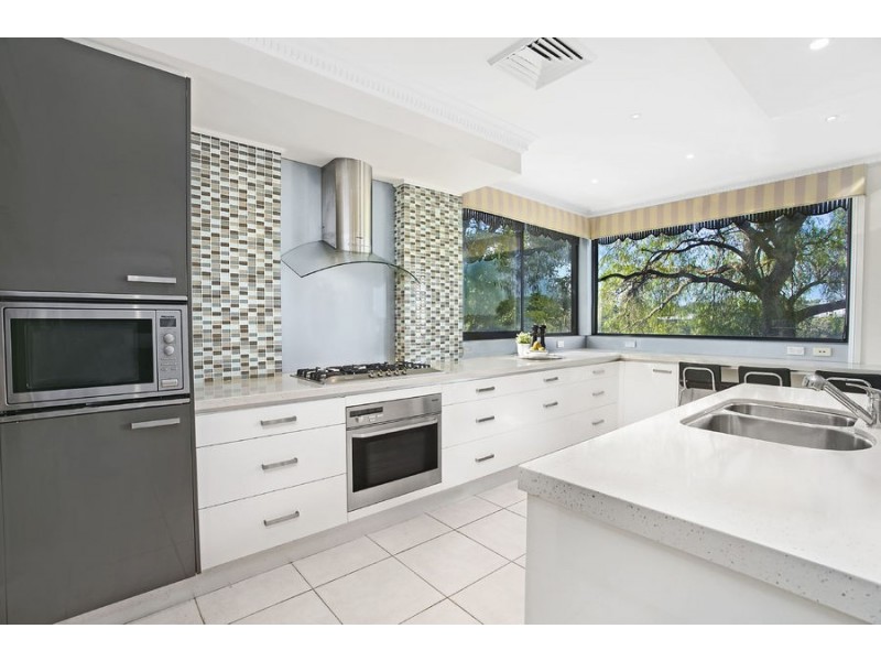 18 Brooks Street, Linley Point NSW 2066