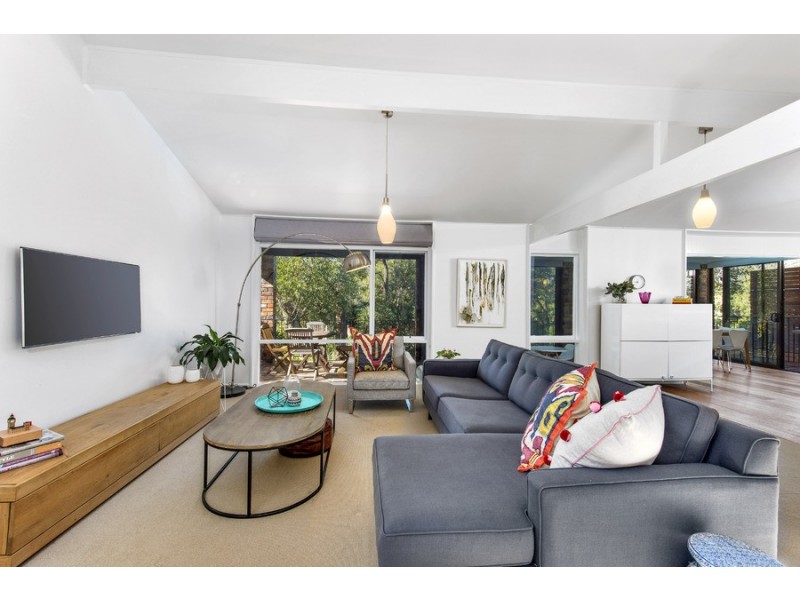 18 Avian Crescent, Lane Cove NSW 2066