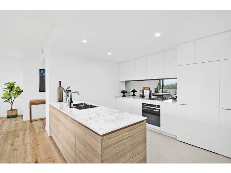 601/13 Waterview Drive, Lane Cove NSW 2066