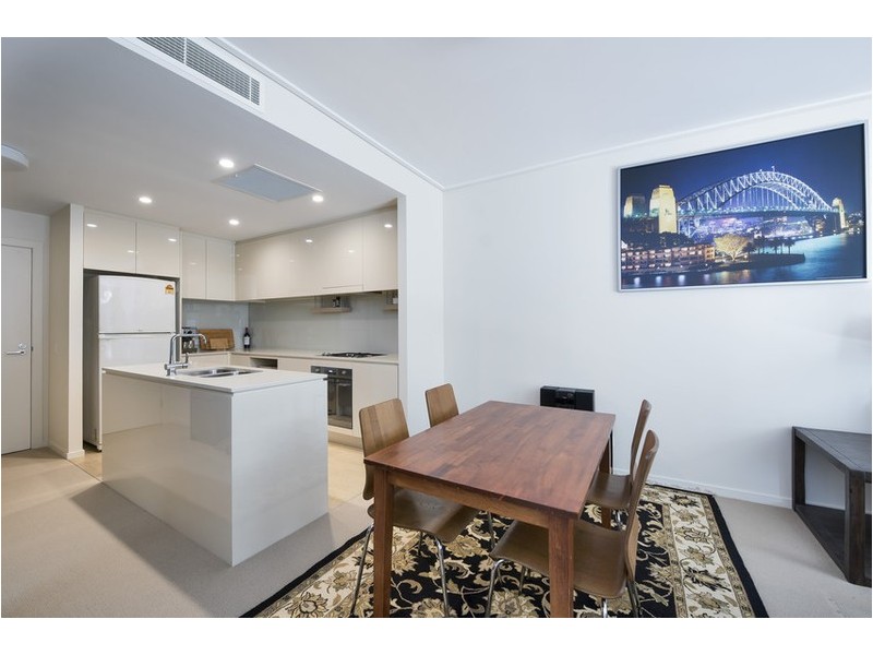2302/1-8 Nield Avenue, Greenwich NSW 2065