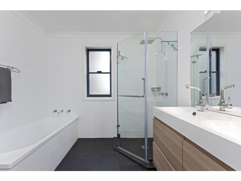 9 Sawyer Crescent, Lane Cove NSW 2066