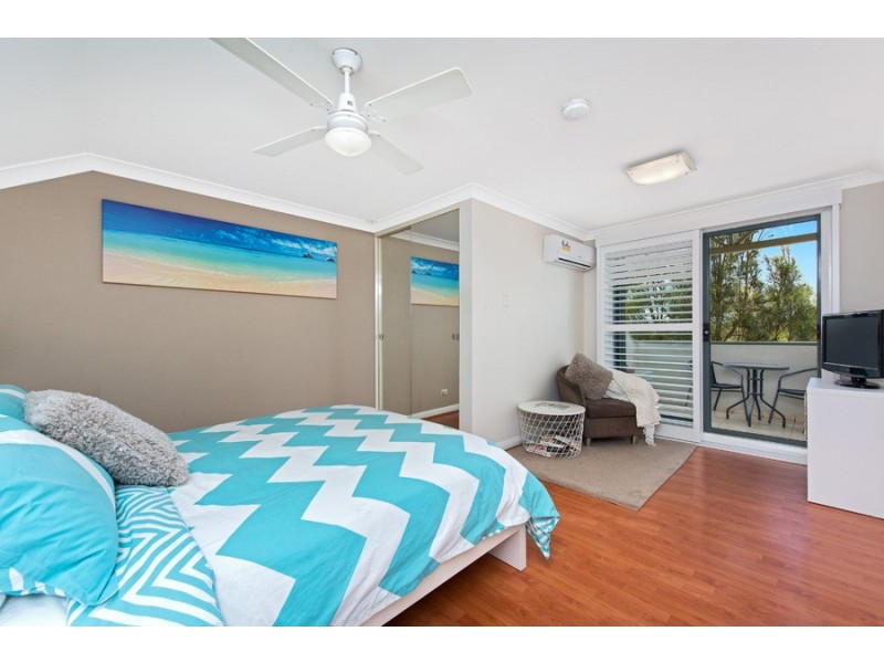 19 Taylors Drive, Lane Cove NSW 2066