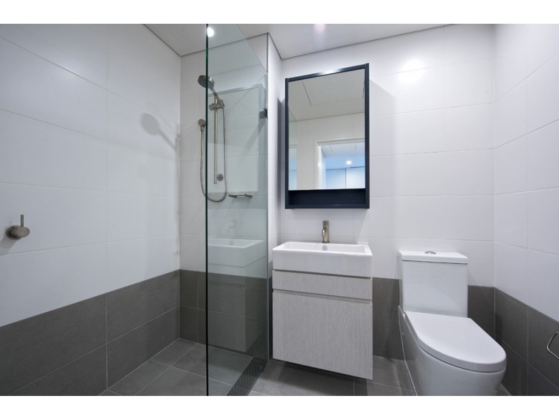 820/21 Waitara Avenue, Waitara NSW 2077