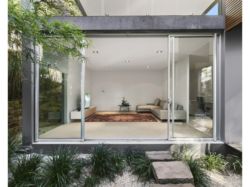 2b St Lawrence Street, Greenwich NSW 2065