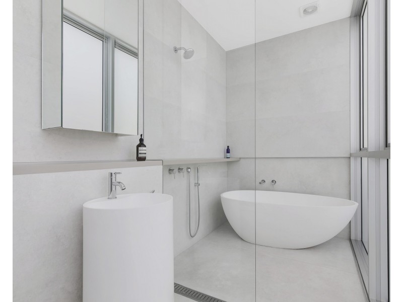 2b St Lawrence Street, Greenwich NSW 2065