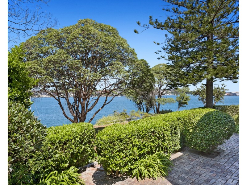 36 Lower Serpentine Road, Greenwich NSW 2065