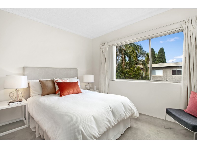 28/98 Burns Bay Road, Lane Cove NSW 2066