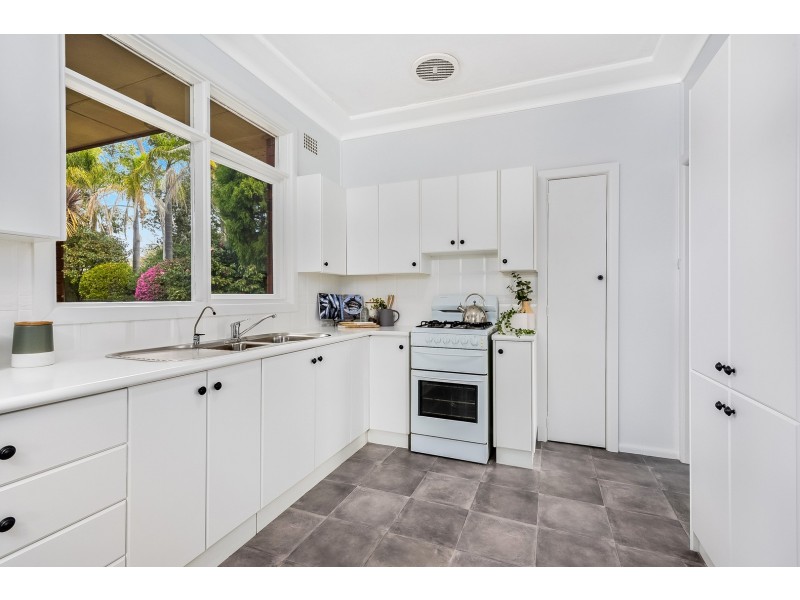 12 Dunrossil Avenue, Carlingford NSW 2118