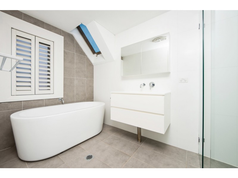 4 Burton Street, Linley Point NSW 2066