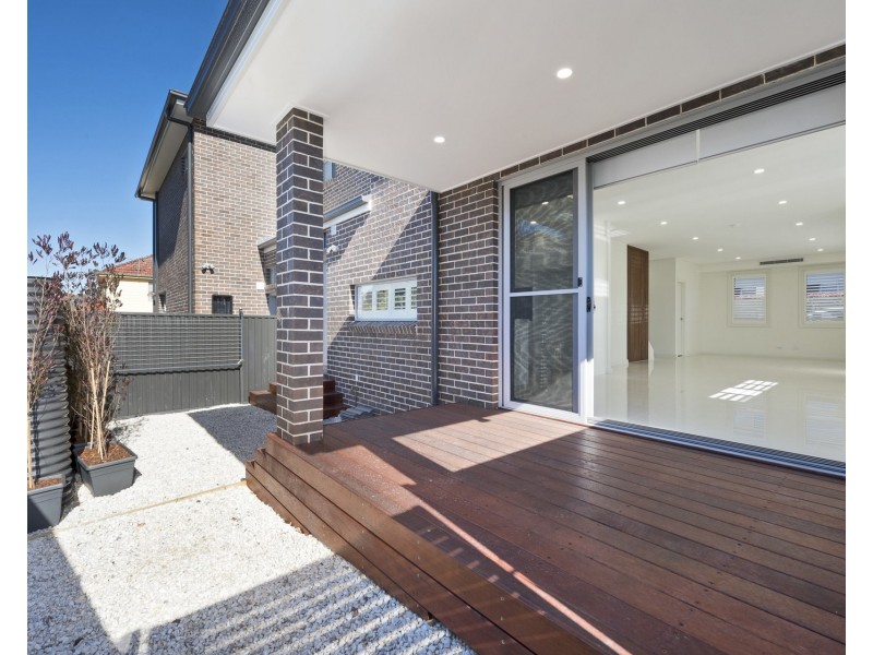 8 Edmonson Street, North Ryde NSW 2113