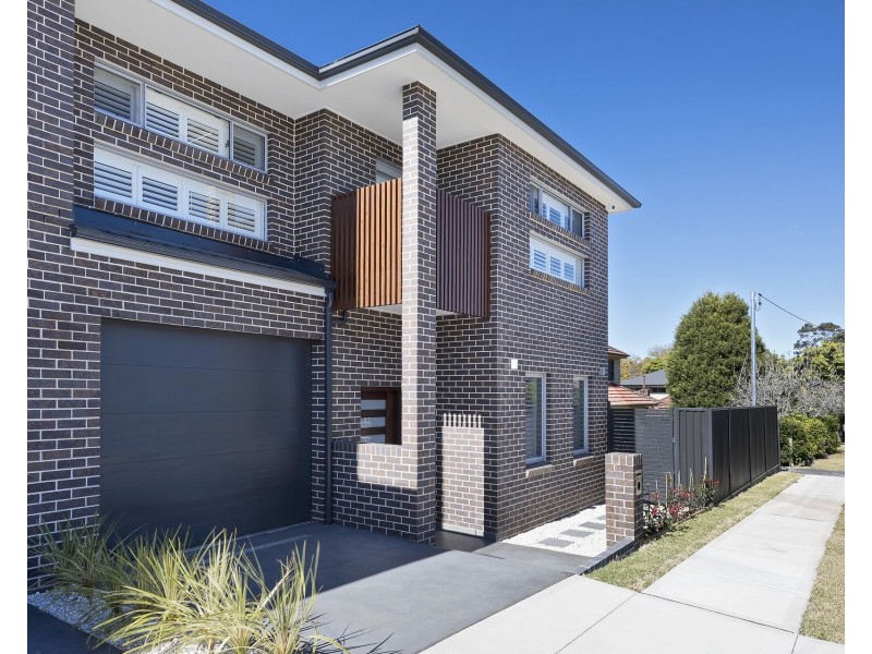 8a Edmonson Street, North Ryde NSW 2113