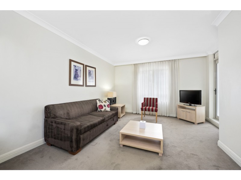 702/10 Brown Street, Chatswood NSW 2067
