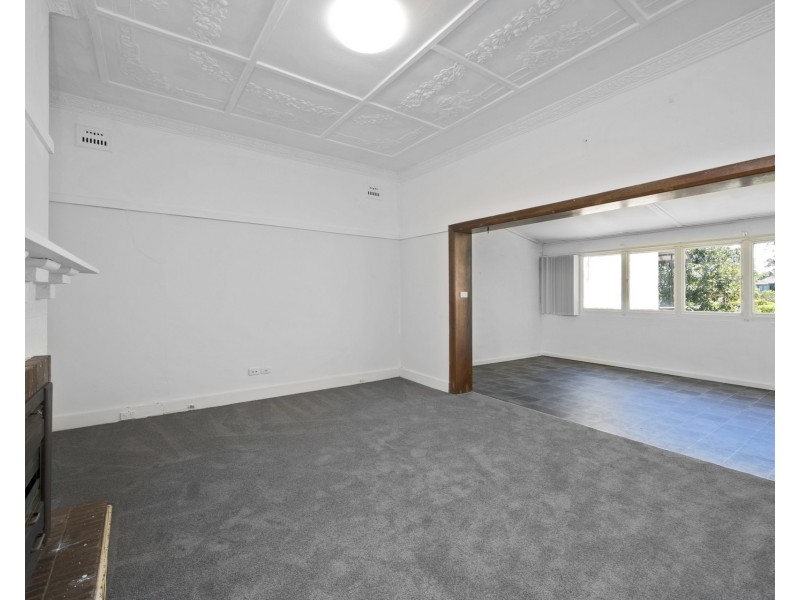 15 Cobden Avenue, Lane Cove NSW 2066