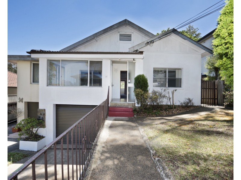 15 Cobden Avenue, Lane Cove NSW 2066
