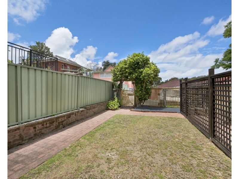 2/14 Portview Road, Greenwich NSW 2065