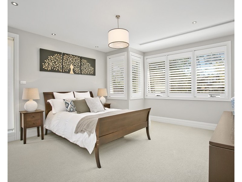 14 Angus Avenue, Lane Cove NSW 2066