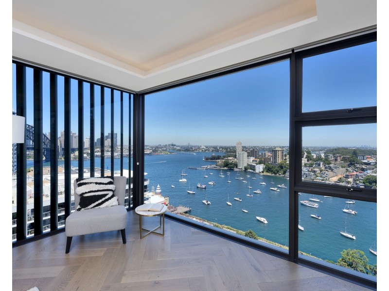 10.01/88 Alfred Street, Milsons Point NSW 2061