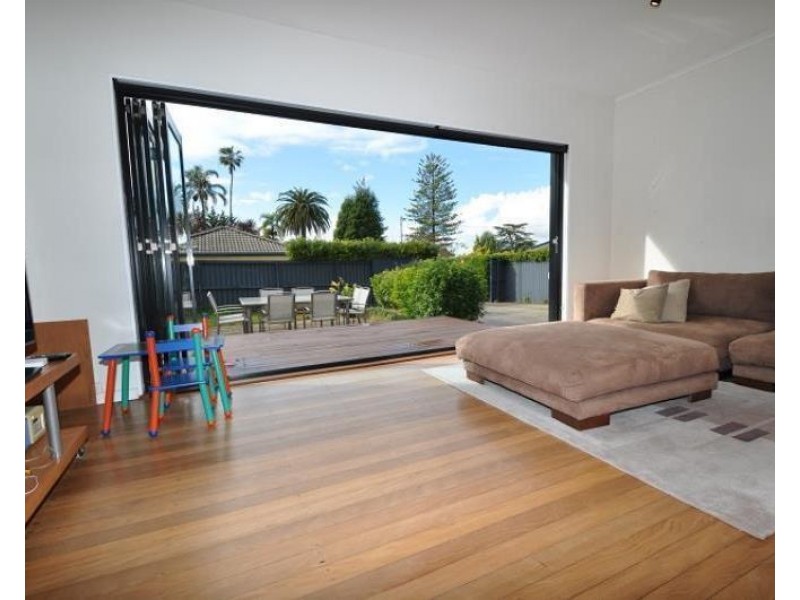 232 Burns Bay Road, Lane Cove NSW 2066