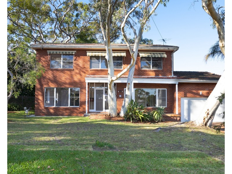 3 Louise Avenue, Chatswood West NSW 2067