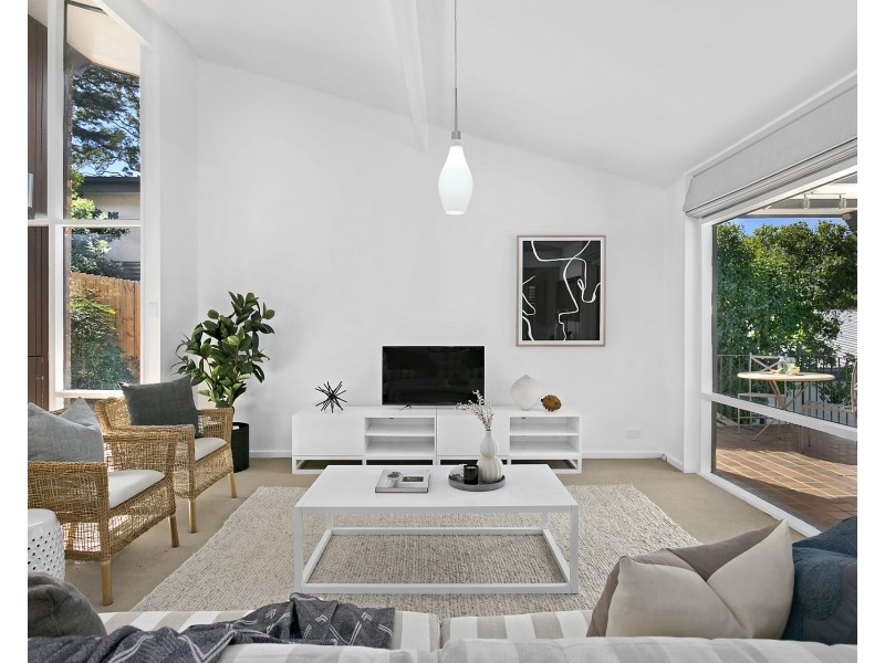 18 Avian Crescent, Lane Cove NSW 2066