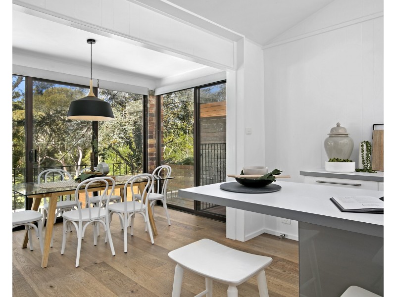 18 Avian Crescent, Lane Cove NSW 2066