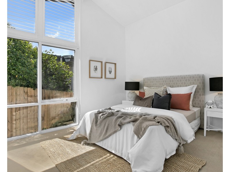 18 Avian Crescent, Lane Cove NSW 2066