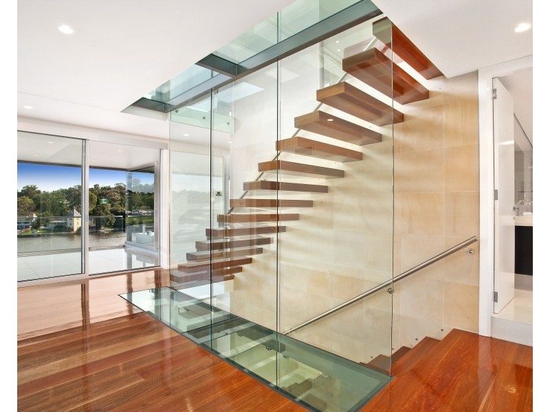 14 The Avenue, Linley Point NSW 2066
