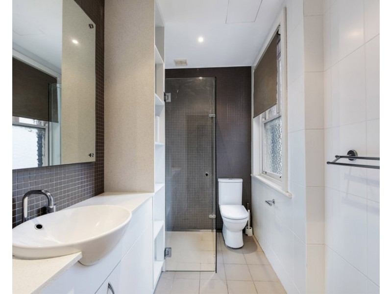 18/25 Elizabeth Bay Road, Elizabeth Bay NSW 2011