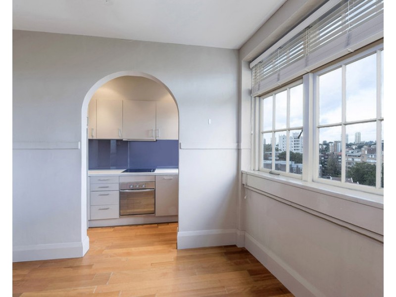 18/25 Elizabeth Bay Road, Elizabeth Bay NSW 2011