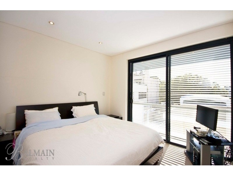 Unit 4/3 Penkivil Street, Bondi NSW 2026