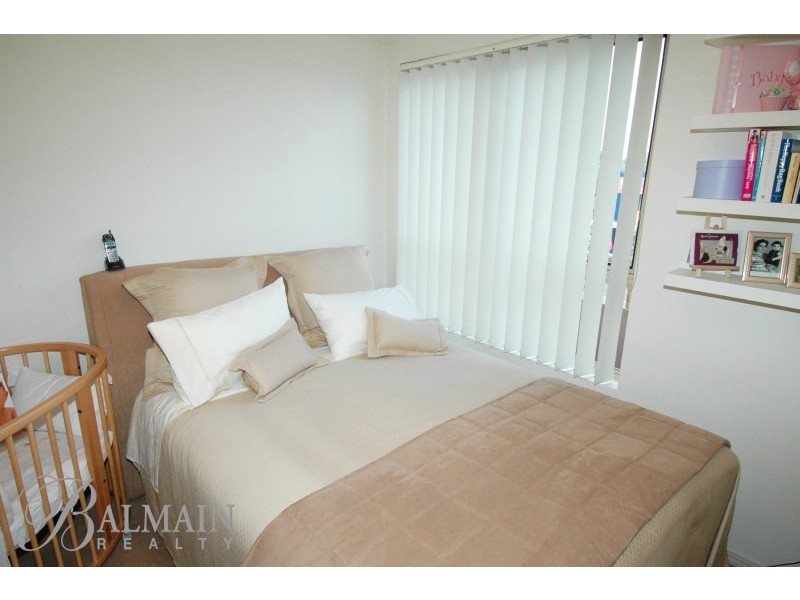 8 Yara Avenue, Rozelle NSW 2039