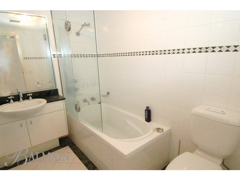 6 Yara Avenue, Rozelle NSW 2039