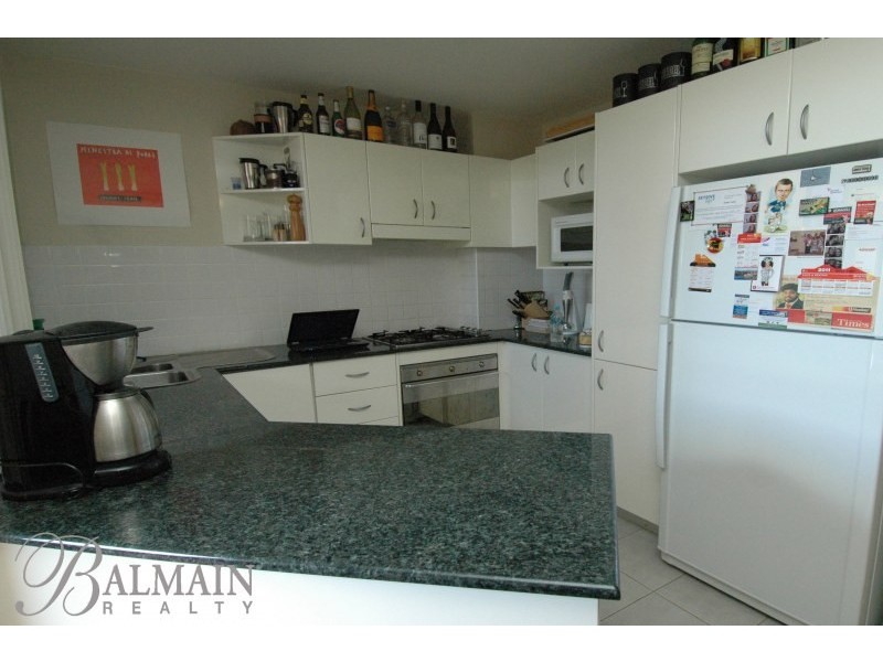 8 Yara Avenue, Rozelle NSW 2039