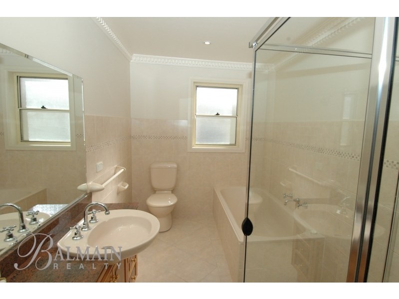 11 Margaret Street, Rozelle NSW 2039