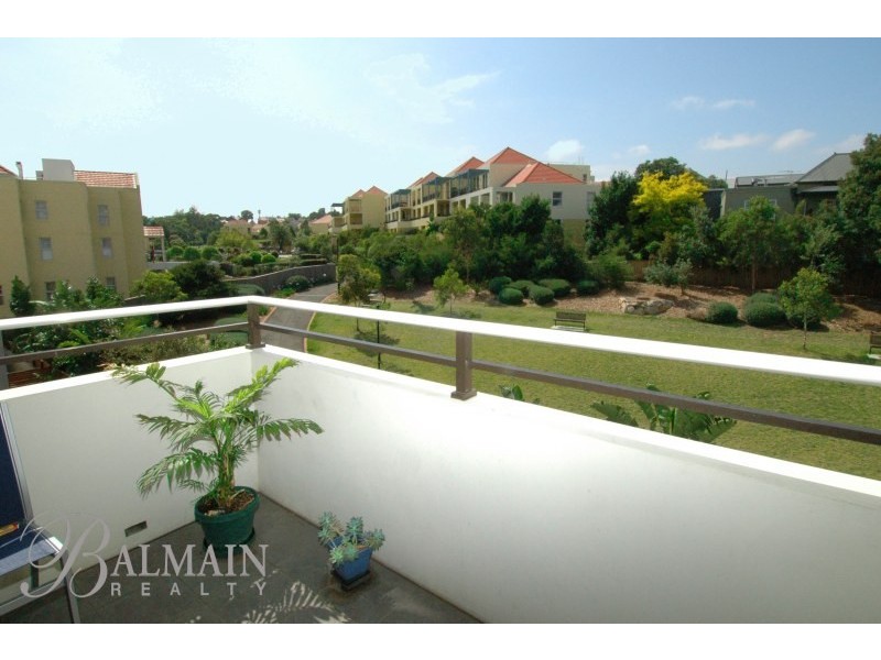 27 Margaret Street, Rozelle NSW 2039