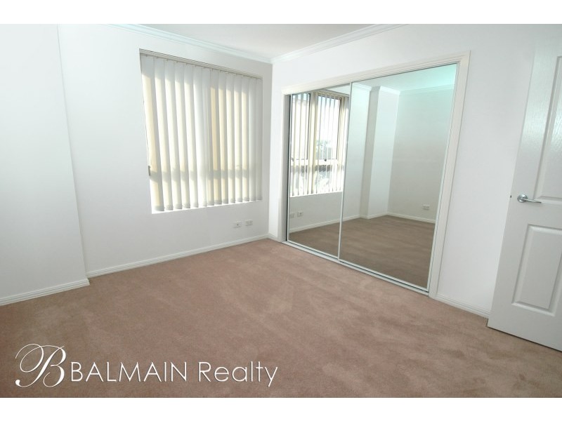 8 Yara Avenue, Rozelle NSW 2039