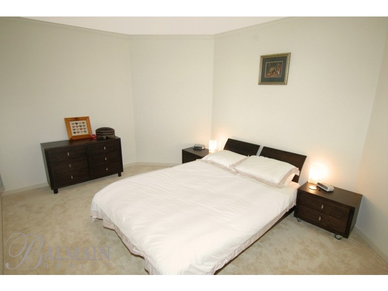 6 Yara Avenue, Rozelle NSW 2039