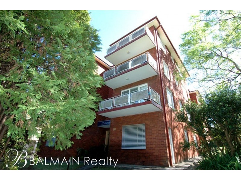 12 Hazelbank Road, Wollstonecraft NSW 2065