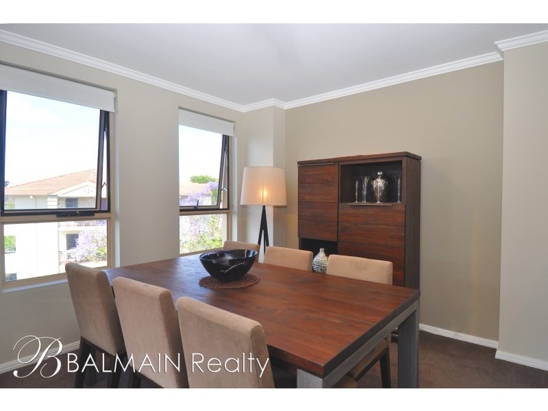 6 Yara Avenue, Rozelle NSW 2039