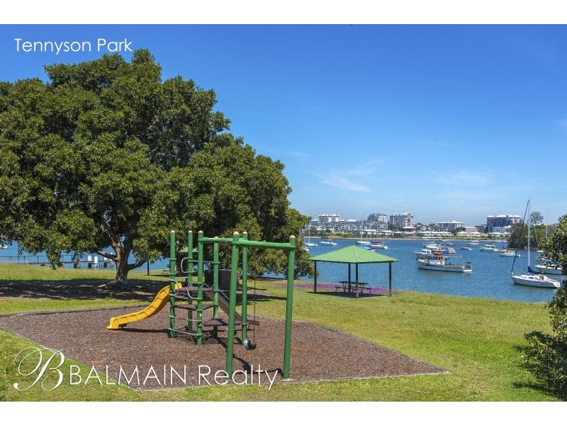 10 Beach Street, Tennyson Point NSW 2111