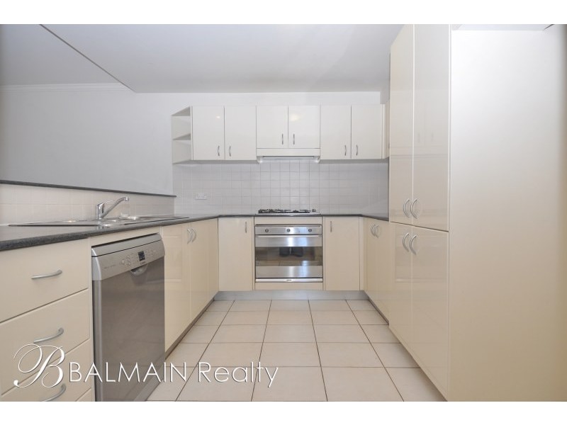 8 Yara Avenue, Rozelle NSW 2039