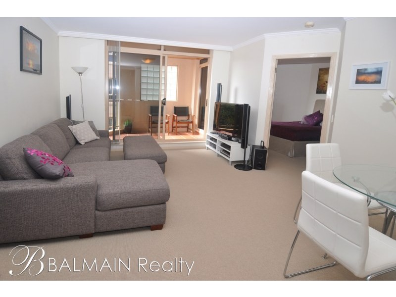8 Yara Avenue, Rozelle NSW 2039