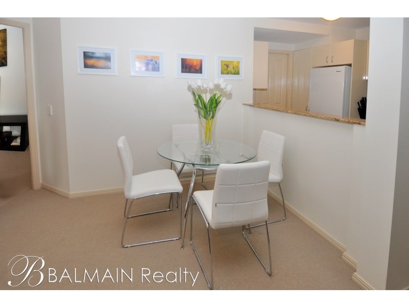 8 Yara Avenue, Rozelle NSW 2039