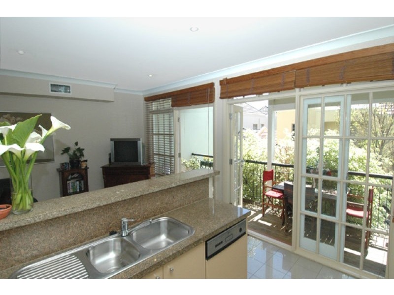 22 Waragal Avenue, Rozelle NSW 2039