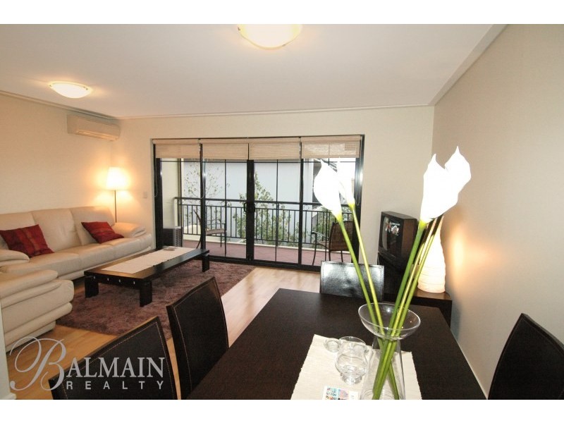 4 Margaret Street Balmain Shores, Rozelle NSW 2039