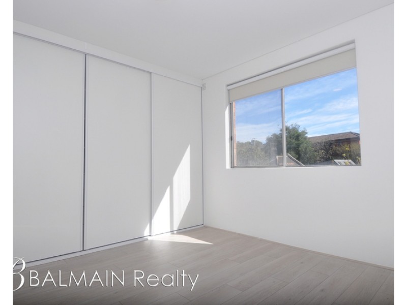 Level 1/1  King Street, Balmain NSW 2041