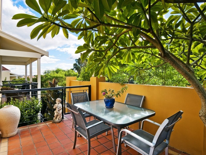 64 Waragal Avenue, Rozelle NSW 2039