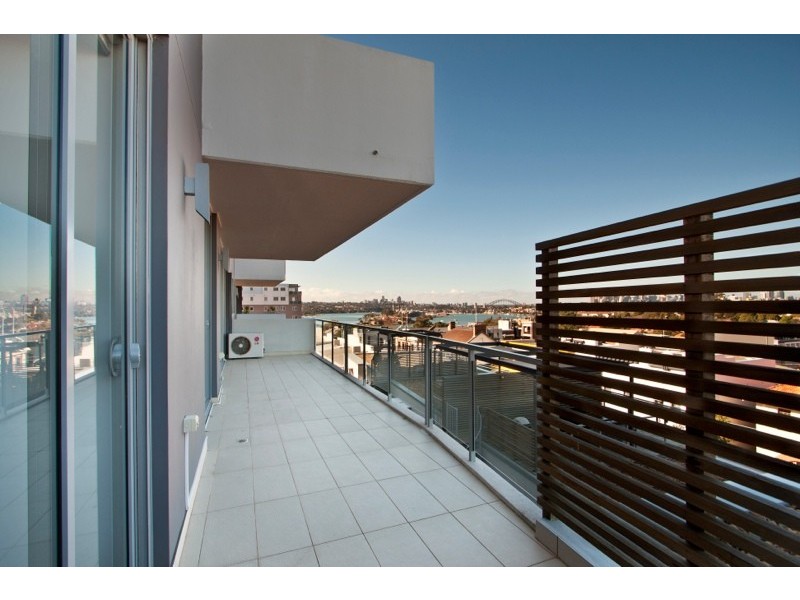 Unit 401/2 Marlborough Street, Drummoyne NSW 2047