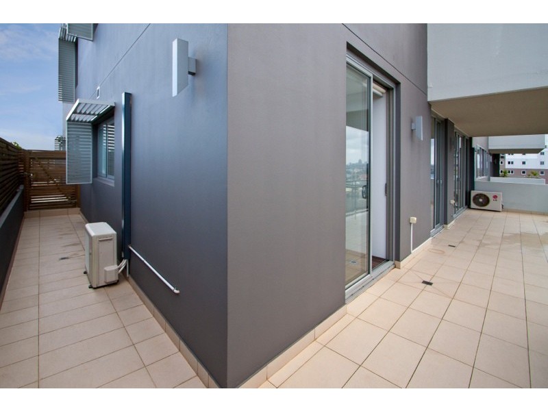 Unit 401/2 Marlborough Street, Drummoyne NSW 2047